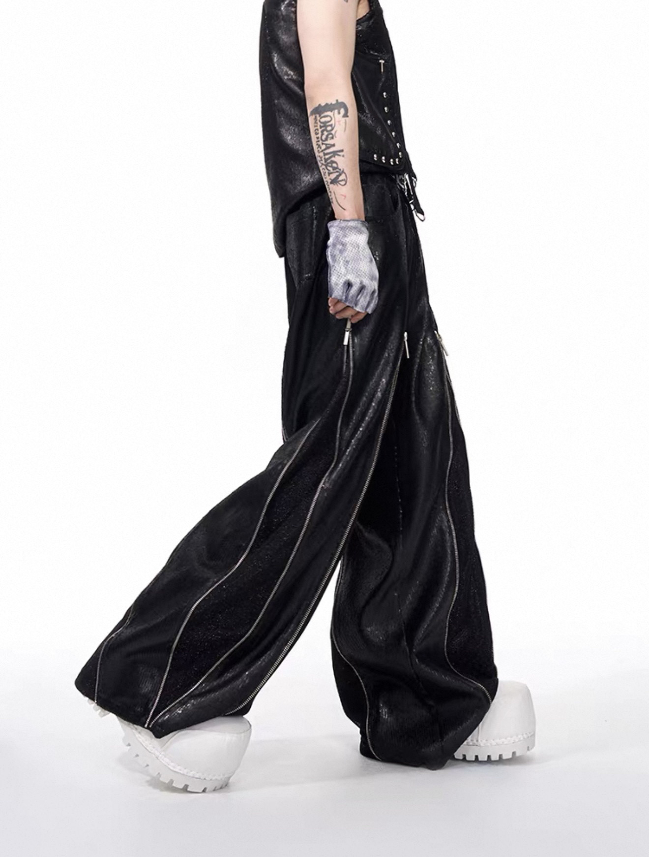NIGHT CASTER PANTS